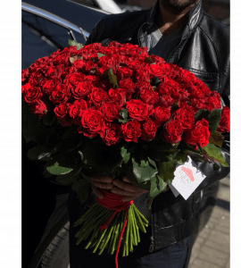 Букет пятьдесят одна красная роза Эль Торо