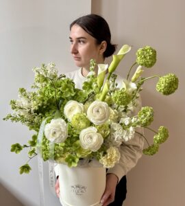 Bouquet in a box with ranunculus and calla lilies Elegy