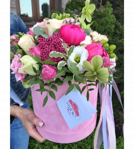 Букет Парижанка – Интернет-магазин цветов STUDIO Flores