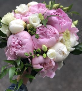 Bride's bouquet 7 – Flower shop STUDIO Flores