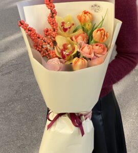 Букет  цветов 'Осеннее солнце' – Интернет-магазин цветов STUDIO Flores