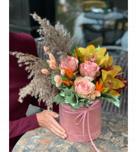 Як прикрасити кабінет на 14 лютого? – Інтернет-магазин квітів STUDIO Flores