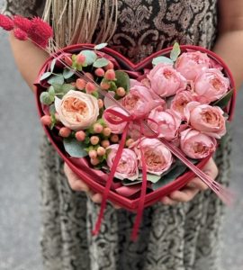 Букет 'Пламенное сердце' – Интернет-магазин цветов STUDIO Flores