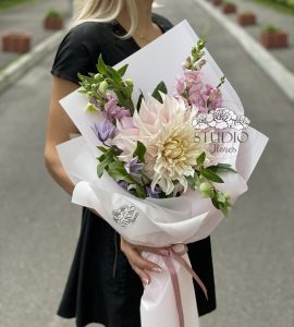 Букет цветов 'Классный букет' – Интернет-магазин цветов STUDIO Flores