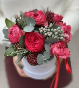 Bouquet 'Compliment for the beloved' – Flower shop STUDIO Flores