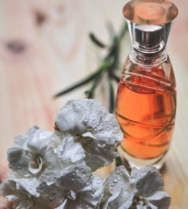 Floral fragrances in perfumery – Flower shop STUDIO Flores