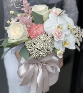 Цветы в коробке 'Токио' – Интернет-магазин цветов STUDIO Flores