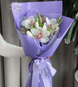 Bouquet of flowers 'Melody of spring' – Flower shop STUDIO Flores