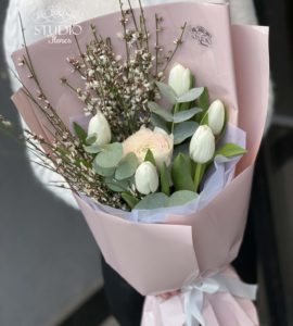 Букет для девушки – Интернет-магазин цветов STUDIO Flores