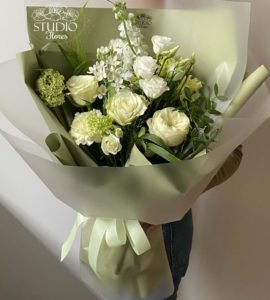 Букет цветов 'Гринери' – Интернет-магазин цветов STUDIO Flores