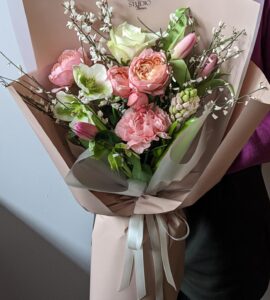 Красивый букет цветов – Интернет-магазин цветов STUDIO Flores