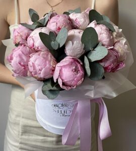 15 peonies in a box