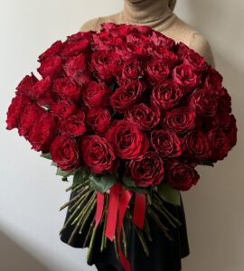 Bouquet of fifty-one red roses Madame Red