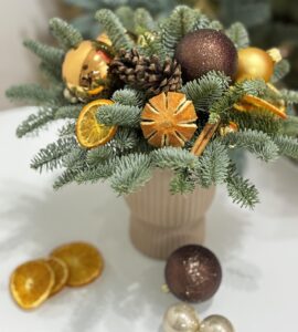 Новогодний букет на стол 8 Новогодний букет на стол 8