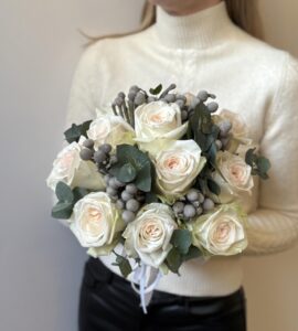 Bridal bouquet with white rose White Ohara