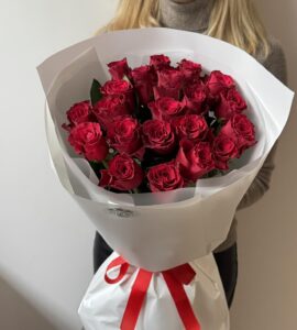 Букет 21 червона троянда Родос